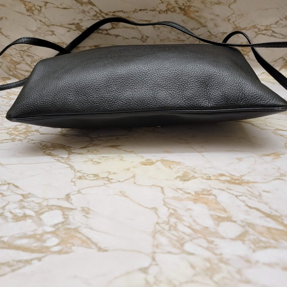SOLD Coach Crossboby Chain Bag - Picture 5 of 8